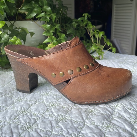 Dansko Rudy Brown Leather Slip On Mule Studded Clog Heels Women's US 6-6.5/EU 36 - Picture 7 of 10